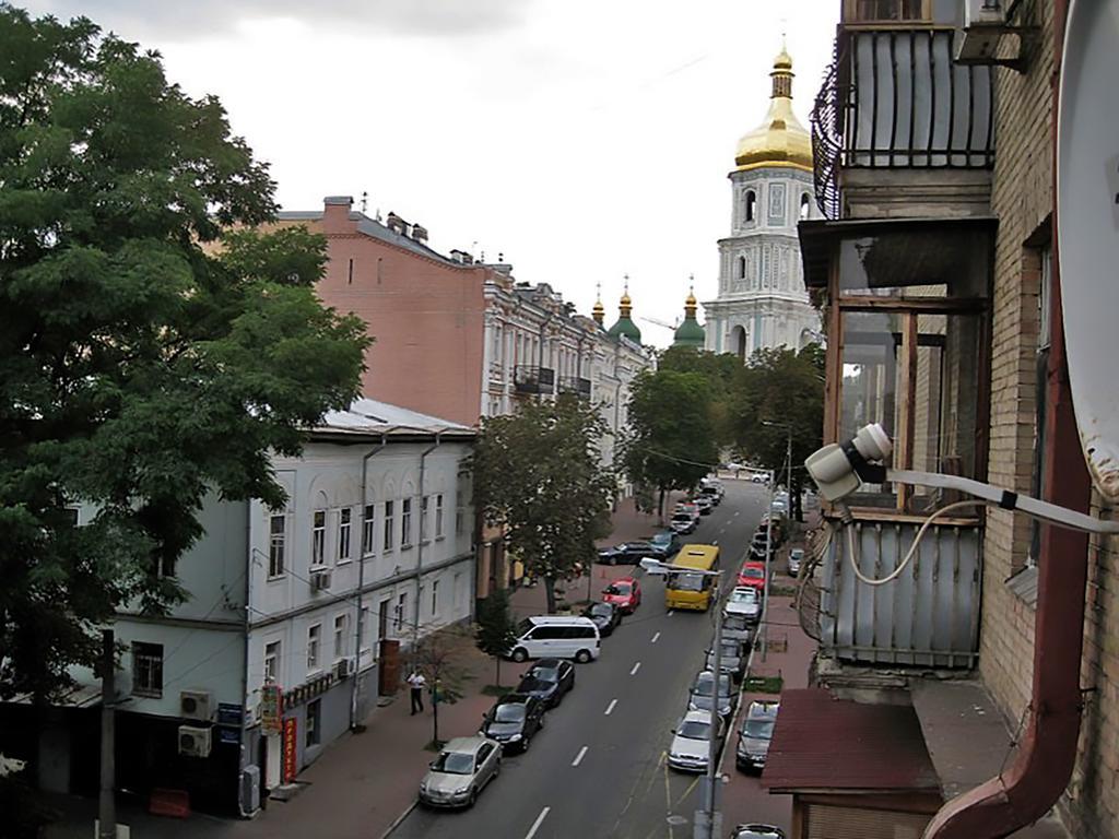 Home-Hotel Apartments On Maidan Nezalezhnosti Square Київ Екстер'єр фото